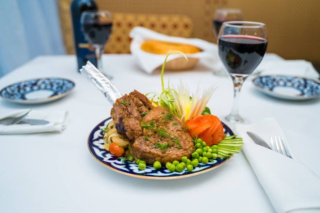Veal Chops (16 oz)