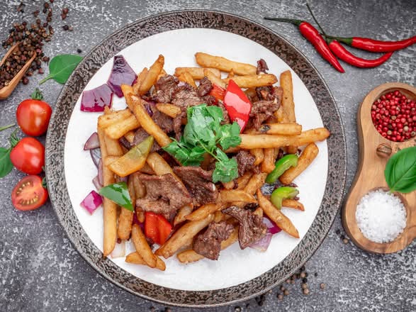 French Fries With Meat & Vegetables