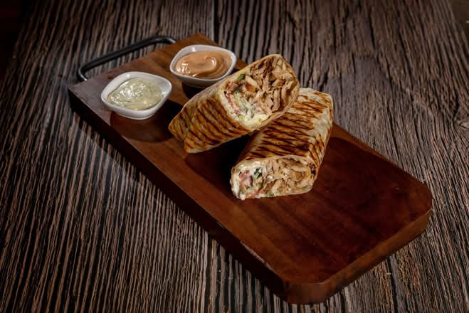 NAVAT CHICKEN WRAP SMALL