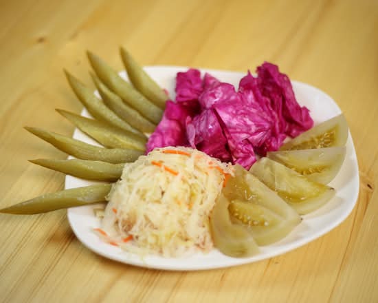 ASSORTED PICKLES