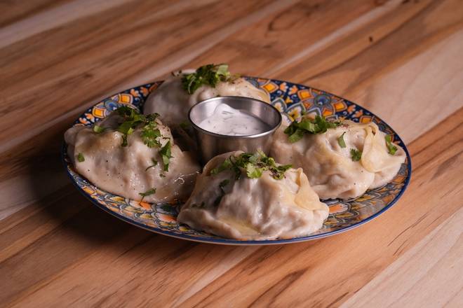 Manti (4 Pieces)