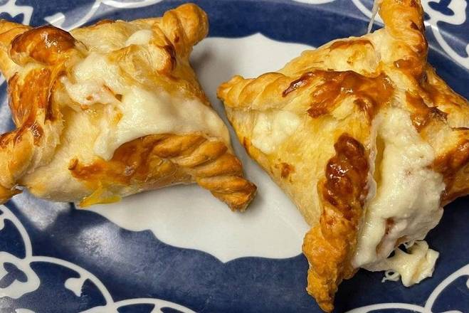 Khachapuri